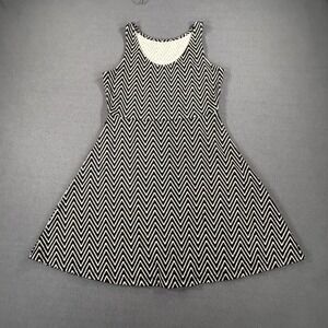 Mossimo Supply Co Womens Medium Black White Chevron Skater Dress Sleeveless Knit